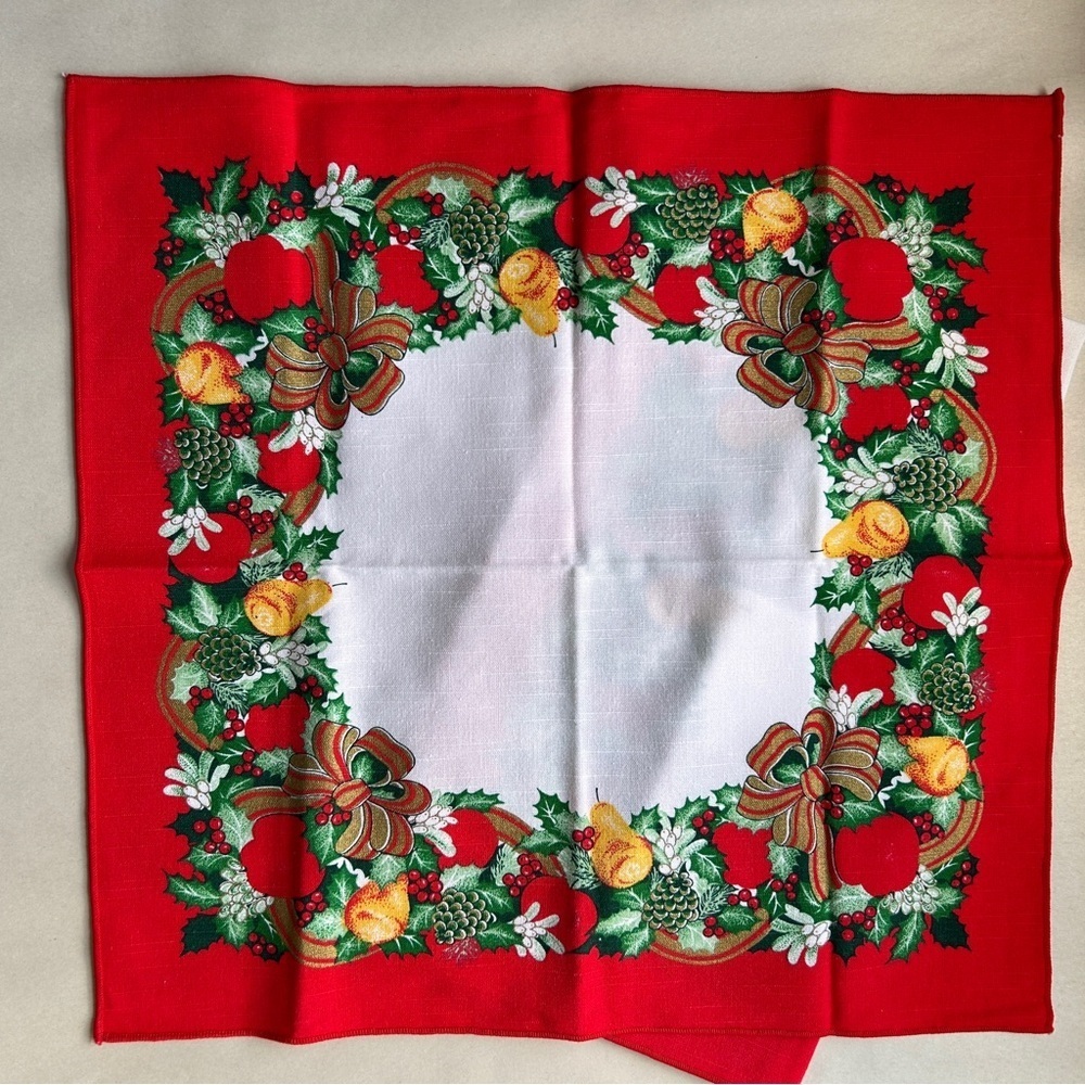 2 for $14 Vtg Sunweave Christmas Festive Napkins Set of 4 Fruit Basket Design